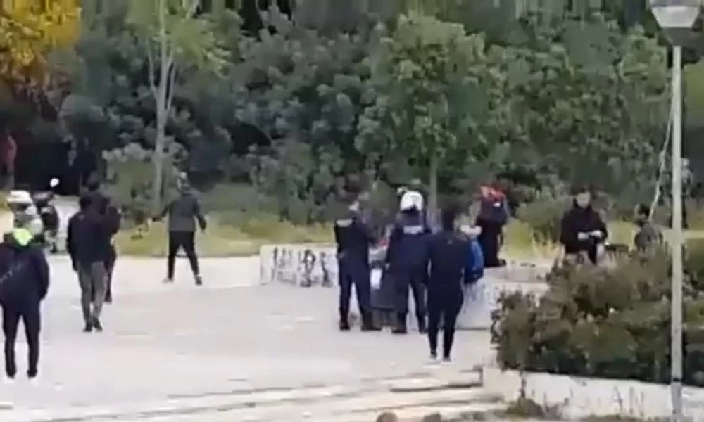 Κορονοϊός: Επέμβαση της αστυνομίας κοντά στο Πεδίον του Άρεως